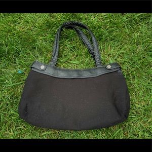 THIRTY-ONE! NWT Thirty-one skirt bag!👜